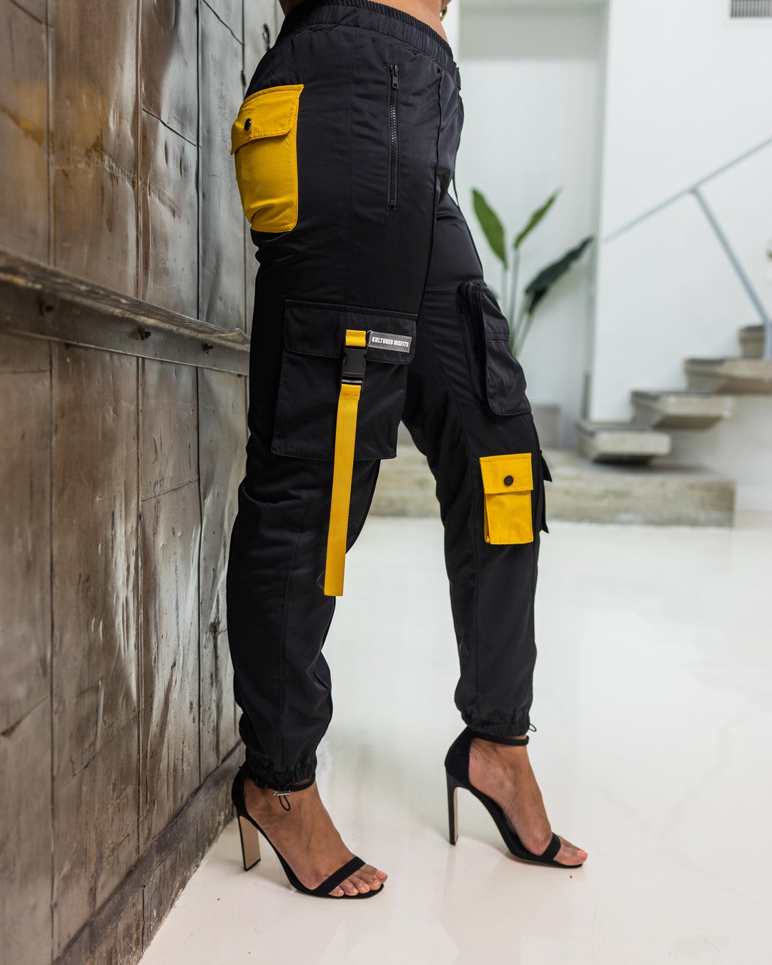 KULTURED MISFITS TECH UTILITY PANTS / BLACK