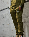 KULTURED MISFITS® ESSENTIALS JOGGER / OLIVE
