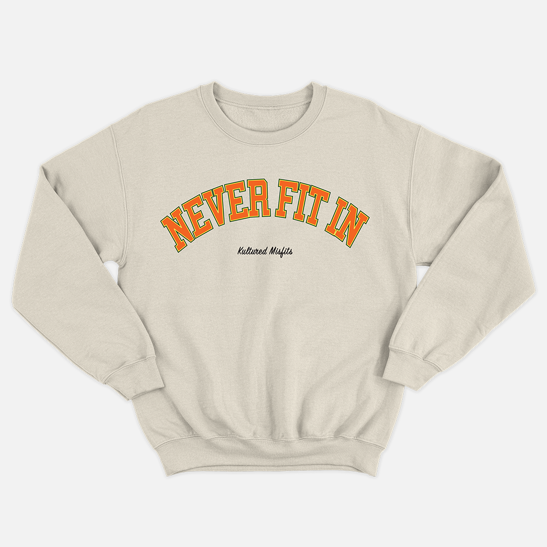 NEVER FIT IN VINTAGE CREWNECK / BUTTERCREAM